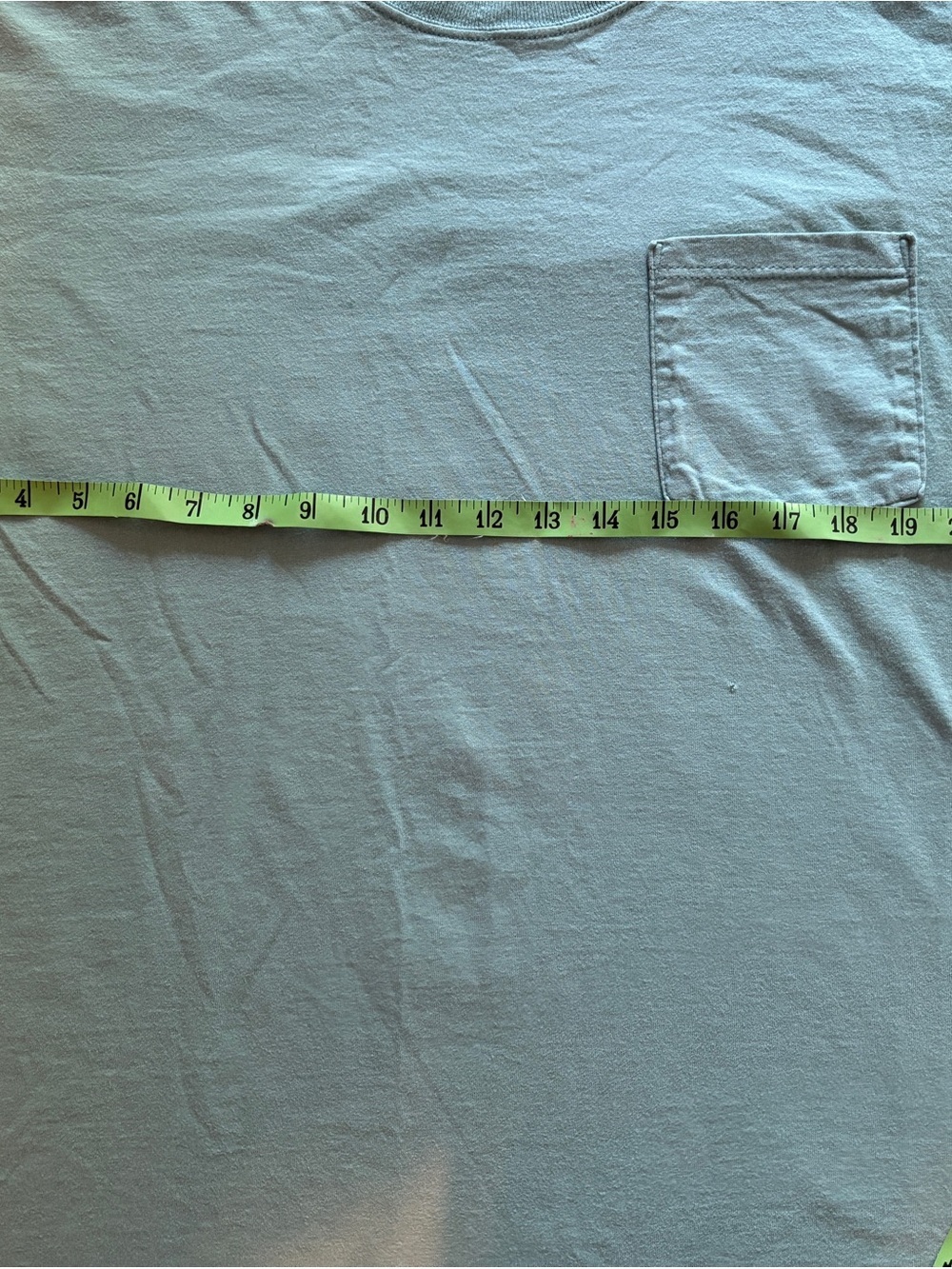 Vintage Russell Athletic Men's Pocket Tee in Aqua Green - Picture 5 of 9